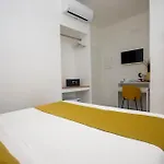 Beb Le Sirene Bed and breakfast 3*